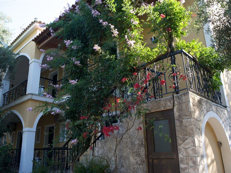 Christina Zakynthos